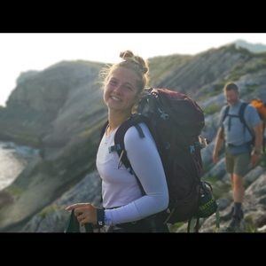 Meet your Posher, Cecilia